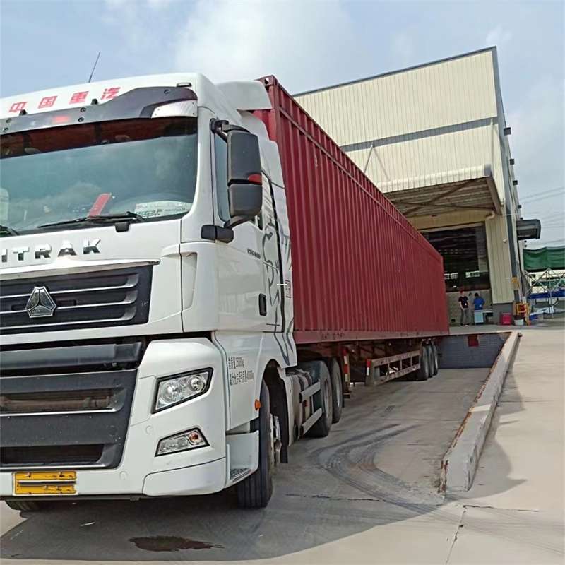 云梦县伊犁州：物流专线的高效货运之旅