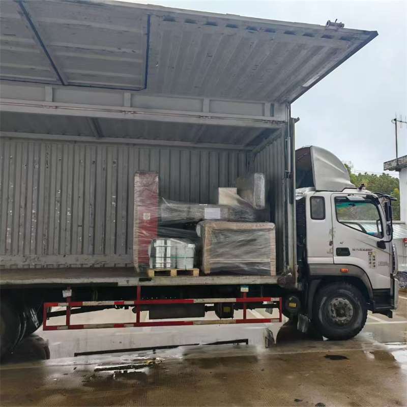 云梦县富蕴县物流专线：打通运输新通道