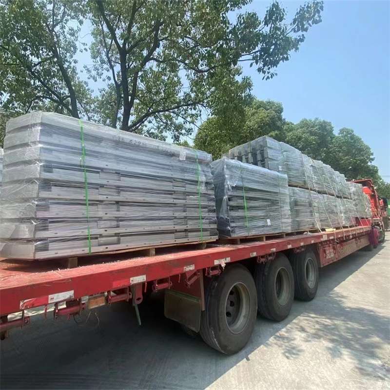 云梦县玛纳斯县进仓物流：专线直达的多元货运之旅