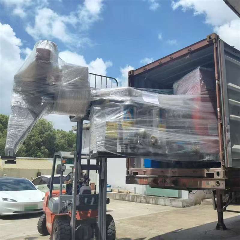 云梦县康定市进仓物流：专线直达的多元货运探索